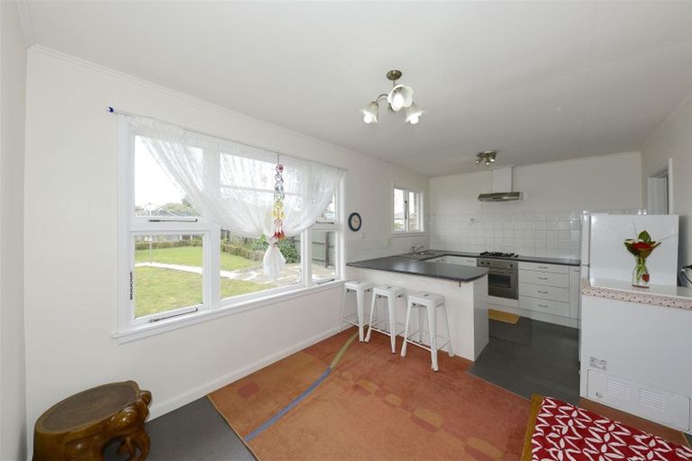Photo of property in 24 Wimborne Crescent, Aranui, Christchurch, 8061