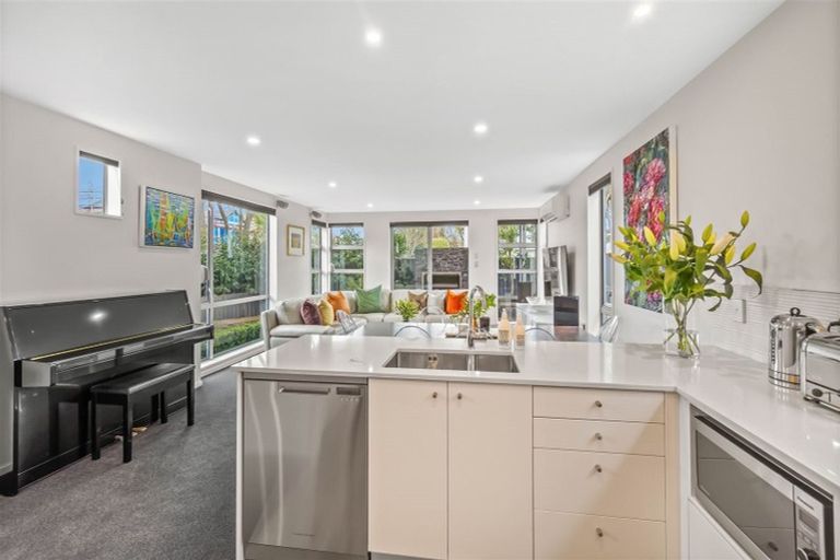 Photo of property in 18a Brockworth Place, Riccarton, Christchurch, 8011