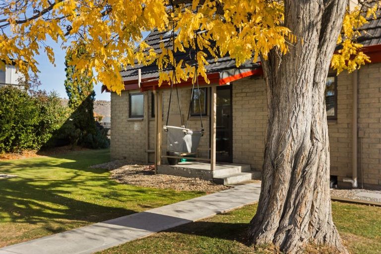 Photo of property in 6 Dawson Place, Alexandra, 9320