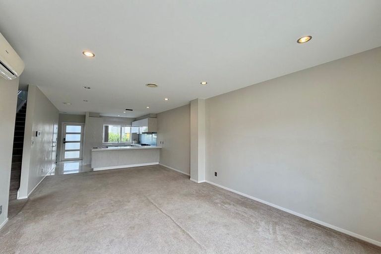 Photo of property in 38 Pencaitland Drive, Flat Bush, Auckland, 2019