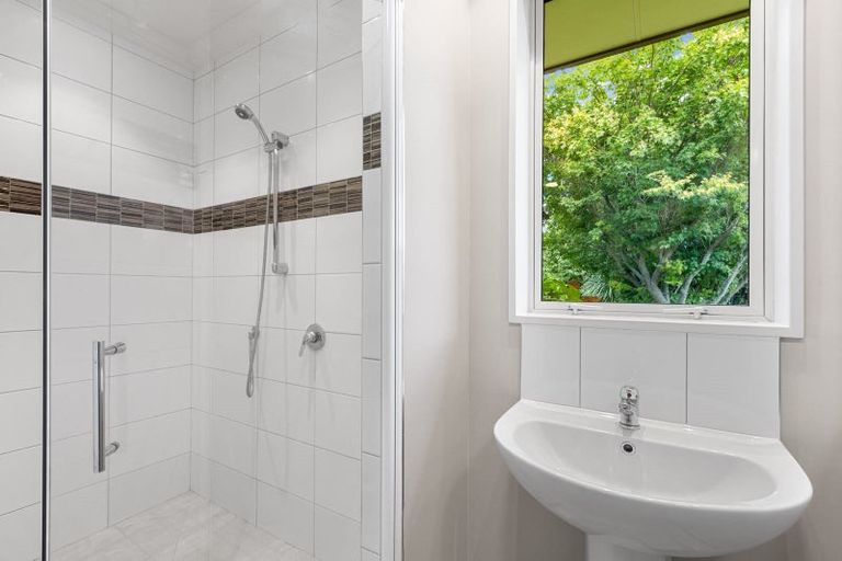 Photo of property in 14 Roderick Alleyn Lane, Papanui, Christchurch, 8052