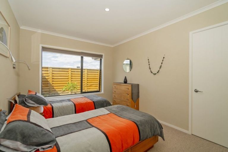 Photo of property in 7 Roseberry Place, Whitianga, 3510