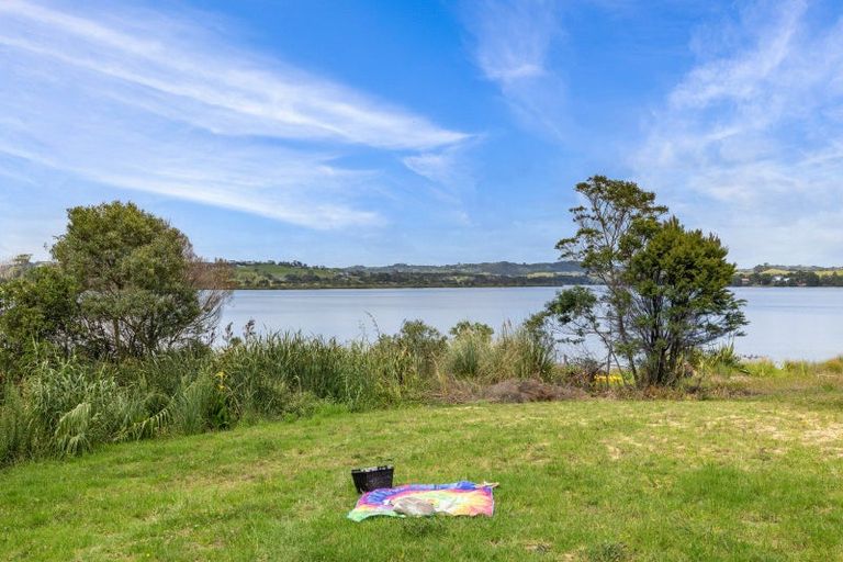 Photo of property in 126 Estuary Drive, Mangawhai Heads, Mangawhai, 0505