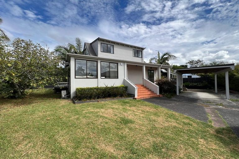 Photo of property in 1/62 Beresford Street, Bayswater, Auckland, 0622