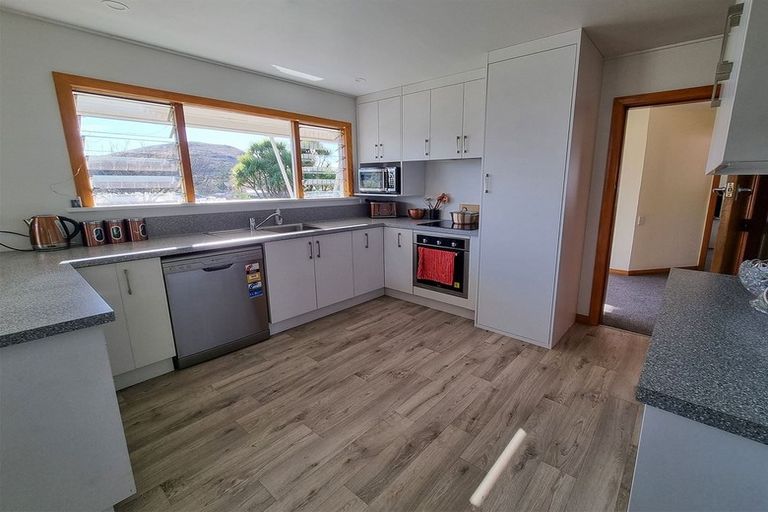 Photo of property in 33 Halsey Street, Clinton, 9534