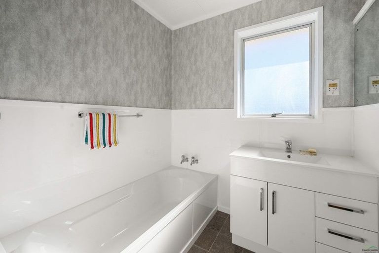 Photo of property in 18 Ruru Crescent, Putaruru, 3411