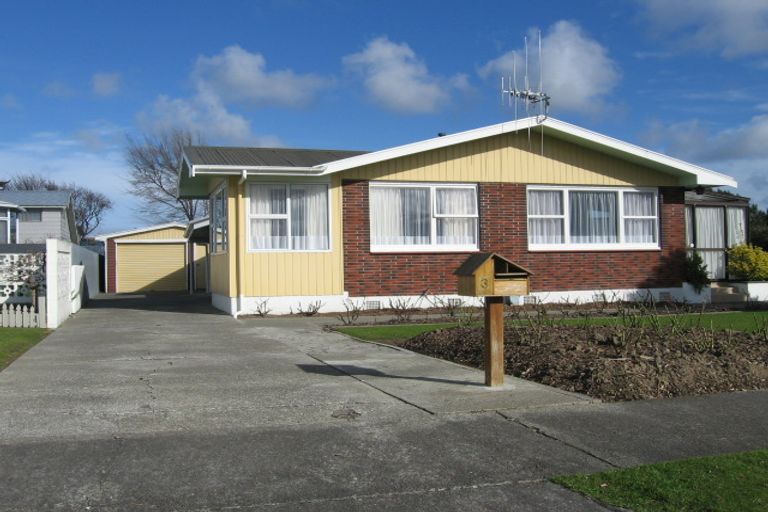 Photo of property in 3 Fairview Avenue, Feilding, 4702