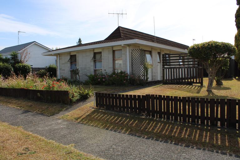 Photo of property in 48a Hakanoa Street, Huntly, 3700