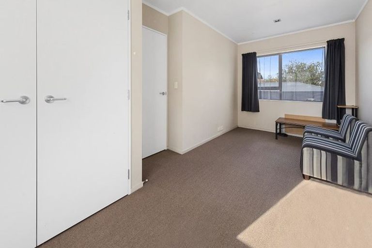 Photo of property in 20d Trentham Road, Takanini, Papakura, 2112