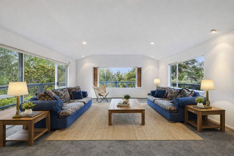 Photo of property in 12 Whitehills Road, Waitoki, Silverdale, 0994