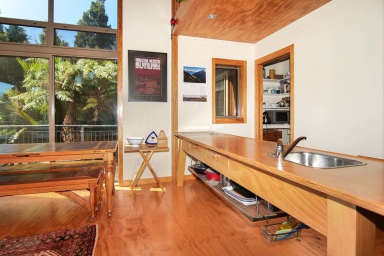 Photo of property in 32 Mokihinui Preserve, Seddonville, Westport, 7891