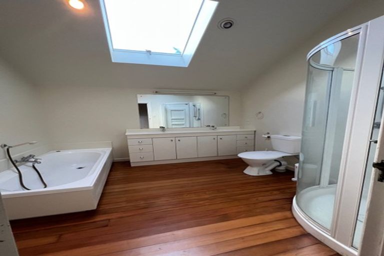 Photo of property in 6 Umere Crescent, Ellerslie, Auckland, 1051