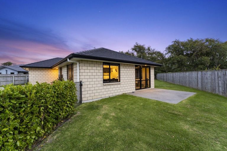 Photo of property in 10 Dow Chung Place, Otaki, 5512