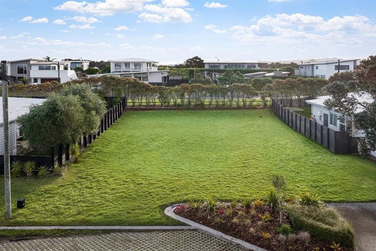 Photo of property in 20 Te Mana Street, Omaha, 0986