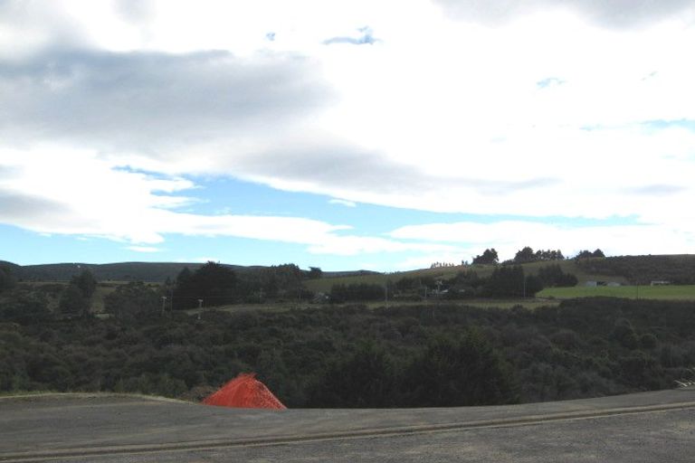 Photo of property in 176 Browns Bay Road, Murrays Bay, Auckland, 0630