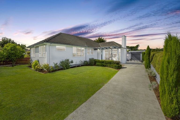 Photo of property in 77 Shakespeare Avenue, Trentham, Upper Hutt, 5018
