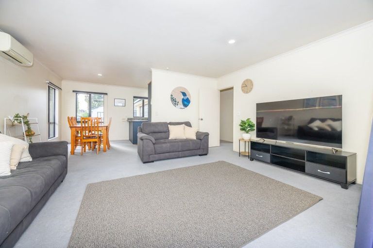 Photo of property in 7 Whinfell Lane, Nawton, Hamilton, 3200