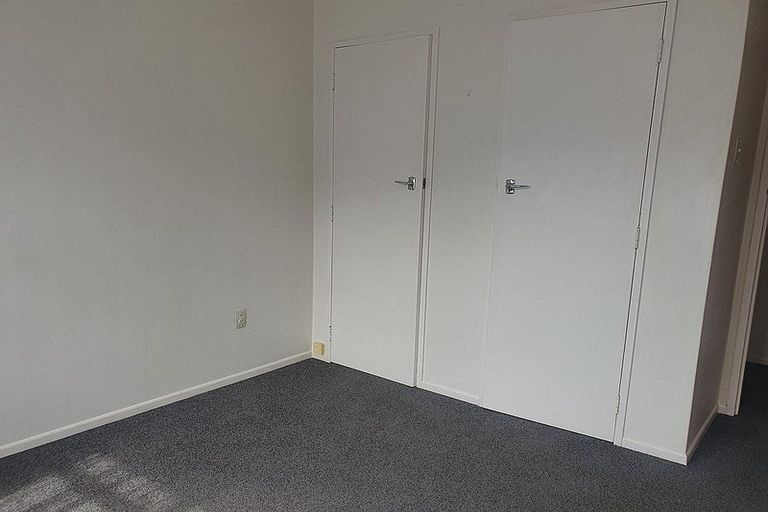 Photo of property in 21 Kendal Grove, Wainuiomata, Lower Hutt, 5014