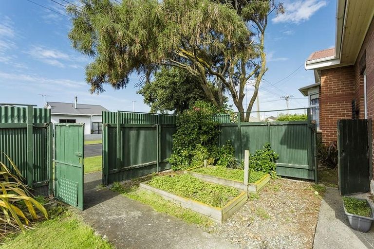 Photo of property in 52 Ajax Street, Saint Kilda, Dunedin, 9012