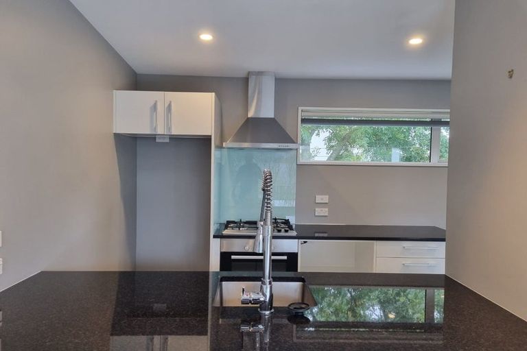 Photo of property in 2/62 London Street, Richmond, Christchurch, 8013