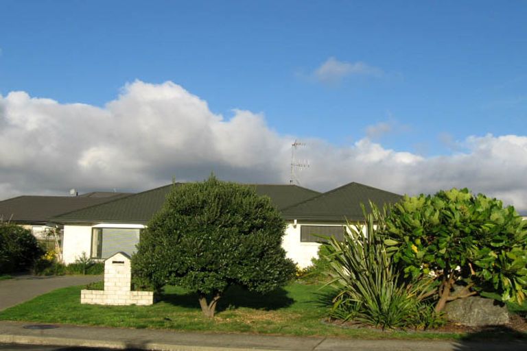 Photo of property in 94 Michael Road, Paraparaumu Beach, Paraparaumu, 5032
