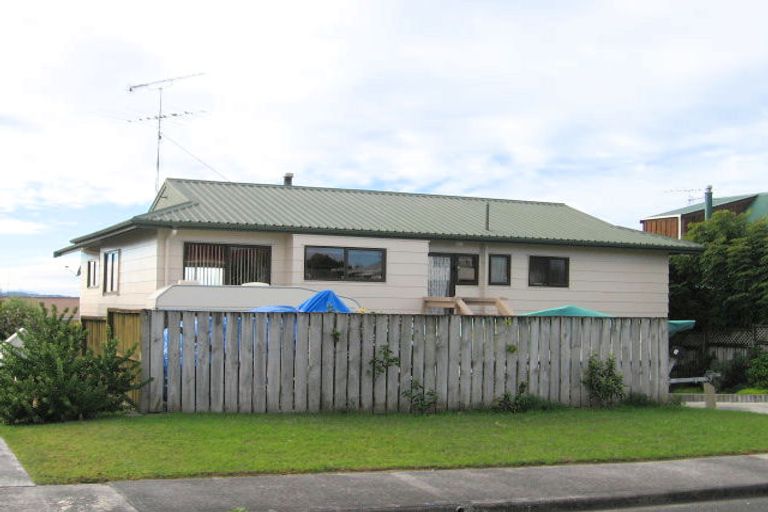 Photo of property in 18 Kawau View Road, Snells Beach, 0920