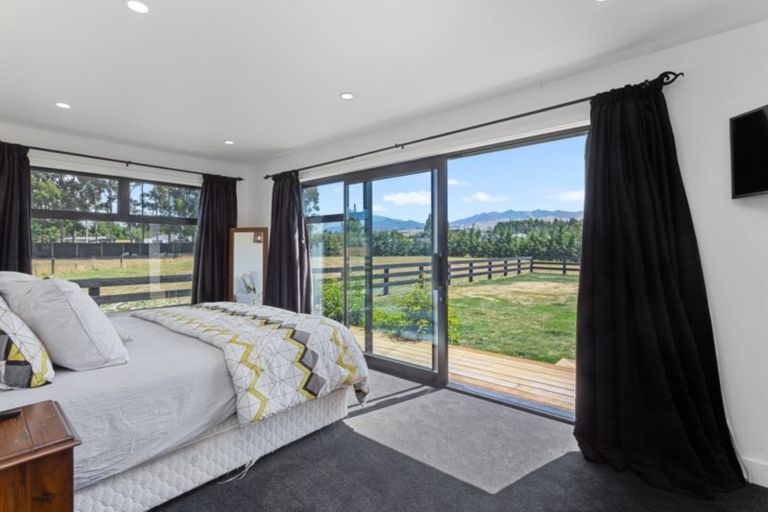 Photo of property in 15a Cheapside Street, Oxford, 7430