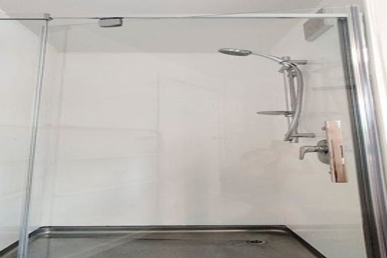 Photo of property in 17 Busby Hill, Havelock North, 4130