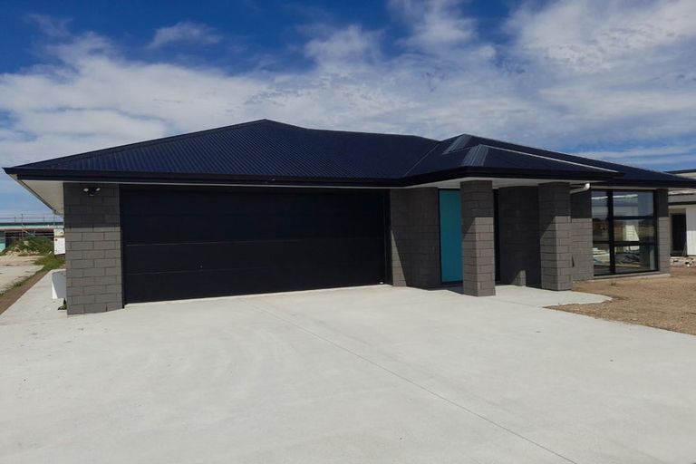 Photo of property in 26 Raupo Crescent, Wharewaka, Taupo, 3330