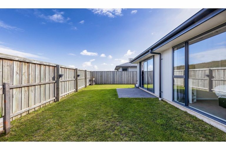 Photo of property in 1 Tippet Crescent, Wigram, Christchurch, 8025