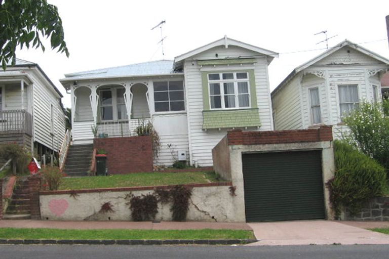Photo of property in 38 Dryden Street, Grey Lynn, Auckland, 1021