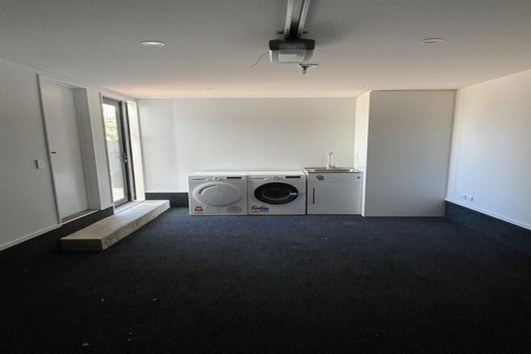 Photo of property in 58 Picton Avenue, Riccarton, Christchurch, 8011