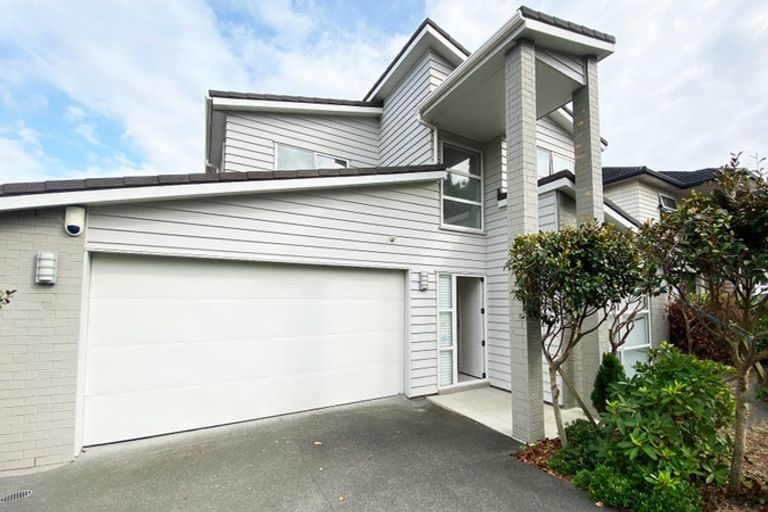 Photo of property in 7 Mccathie Drive, Flat Bush, Auckland, 2019