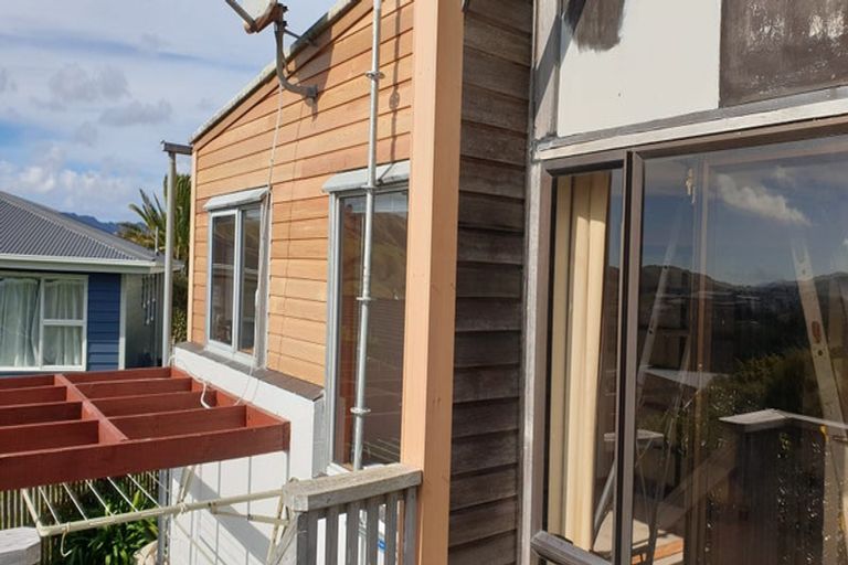 Photo of property in 8 Paua Place, Camborne, Porirua, 5026