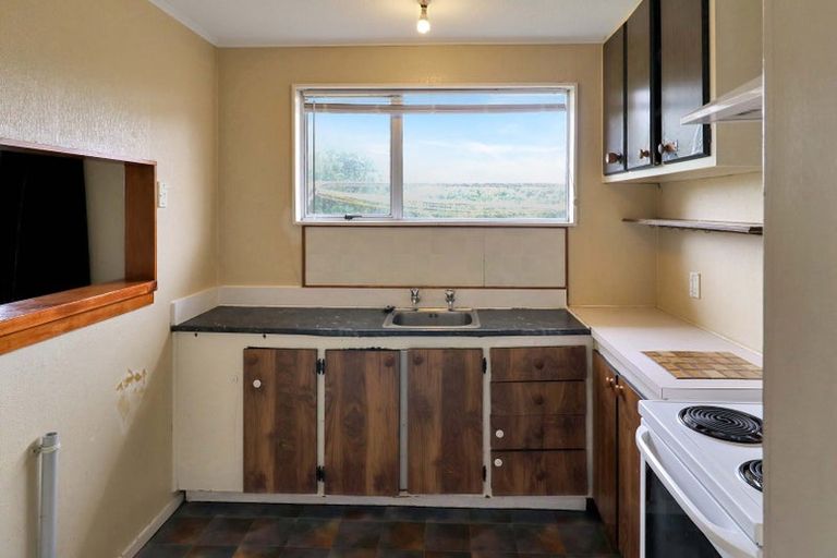 Photo of property in 11 Mossburn Grove, Kelson, Lower Hutt, 5010