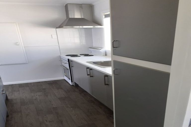 Photo of property in 15 Freshney Place, Hillpark, Auckland, 2102