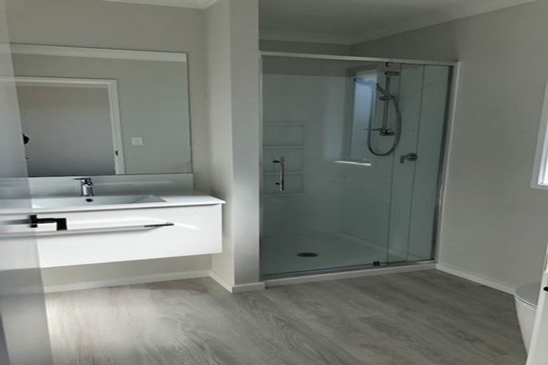 Photo of property in 5 Flounder Drive, Omokoroa, 3114