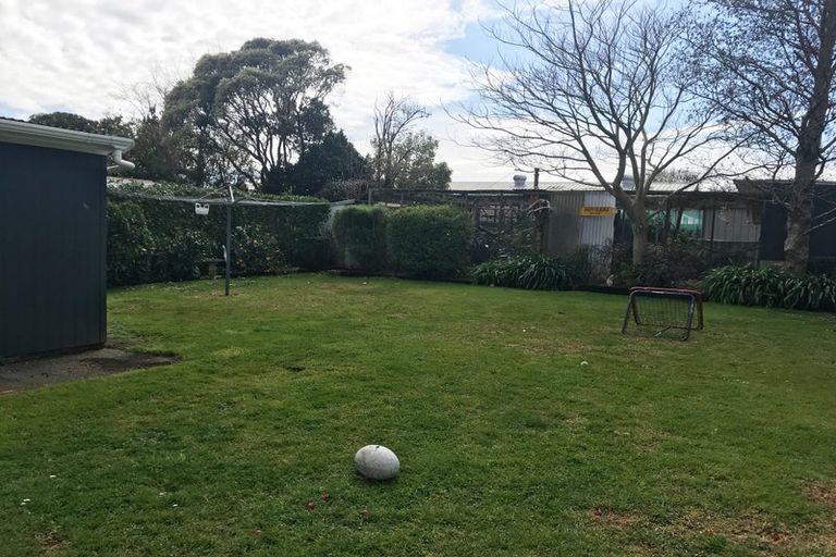 Photo of property in 83 Princess Street, Waitara, 4320