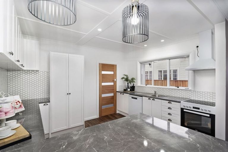 Photo of property in 48 Gordon Street, Dannevirke, 4930