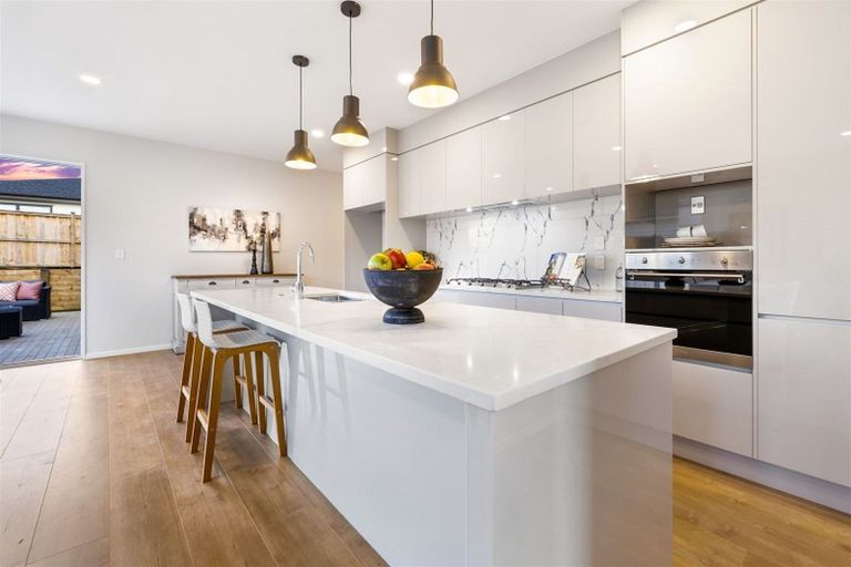 Photo of property in 37 Jeroboam Loop, Kumeu, 0810