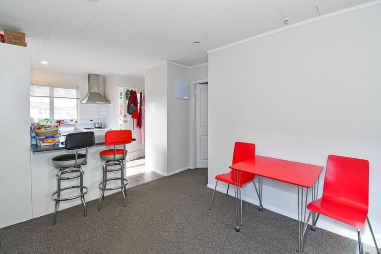 Photo of property in 217 Mahia Road, Wattle Downs, Auckland, 2103