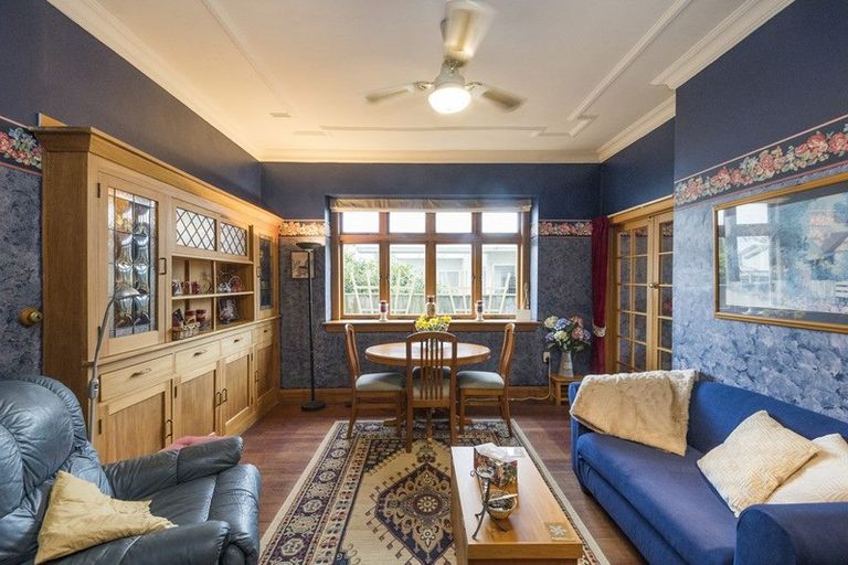 Photo of property in 155a Russell Street, Palmerston North, 4414