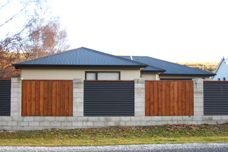 Photo of property in 90 Centennial Avenue, Arrowtown, 9302