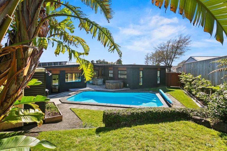 Photo of property in 5b Wesley Avenue, Frankleigh Park, New Plymouth, 4310