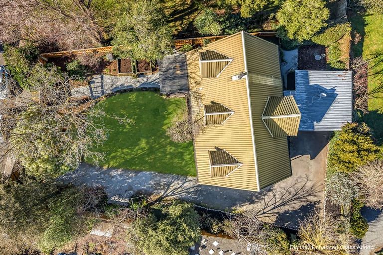 Photo of property in 6 Avoca Place, Darfield, 7510