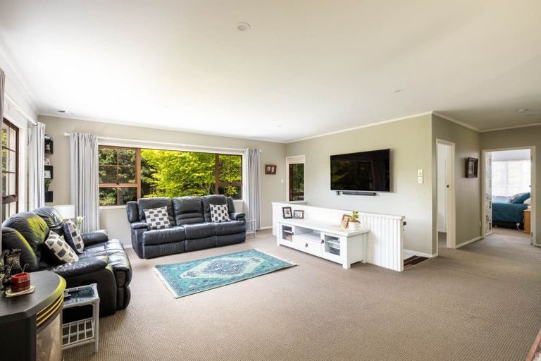 Photo of property in 5f Bromley Place, Westown, New Plymouth, 4310