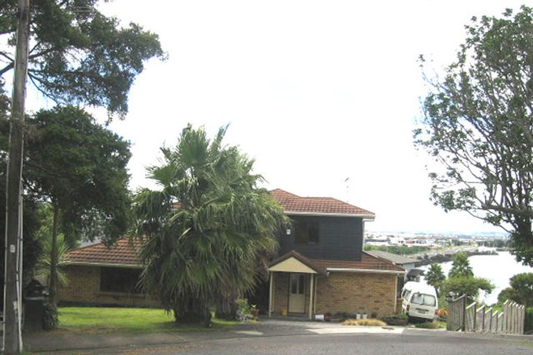 Photo of property in 30b Seacliffe Road, Hillsborough, Auckland, 1042