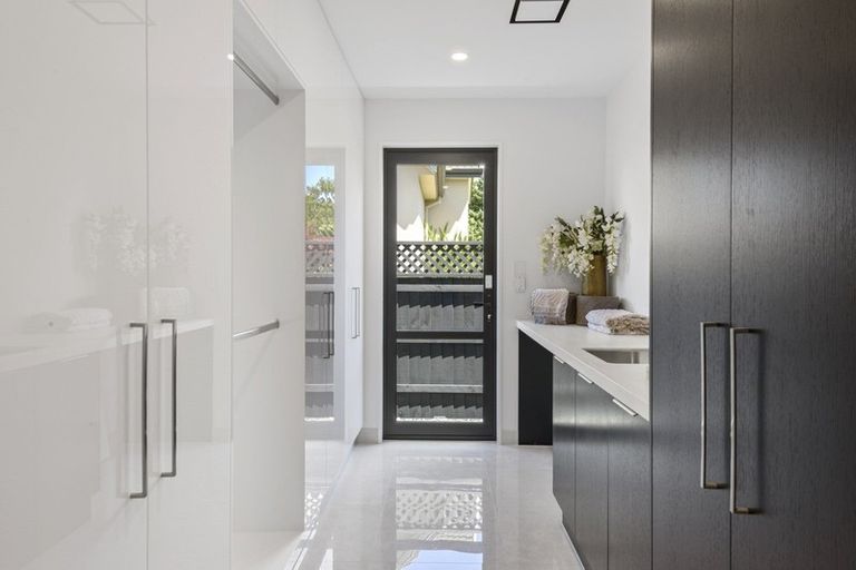 Photo of property in 177 Clyde Road, Burnside, Christchurch, 8053