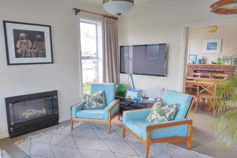 Photo of property in 188 Seaview Road, Westown, New Plymouth, 4310