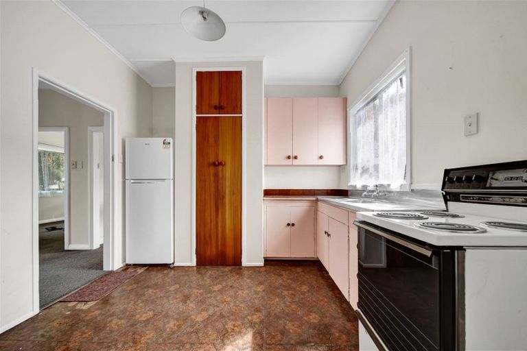 Photo of property in 188 South Road, Hawera, 4610